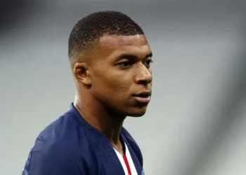 Mbappé processa PSG por assédio moral e tentativa de extorsão