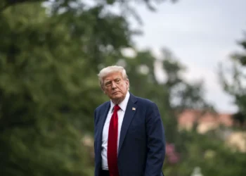 Trump anuncia envio de sistemas de defesa antiaérea Patriot para Ucrânia