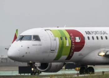 Aterragens e descolagens em Lisboa estiveram suspensas após “emergência”