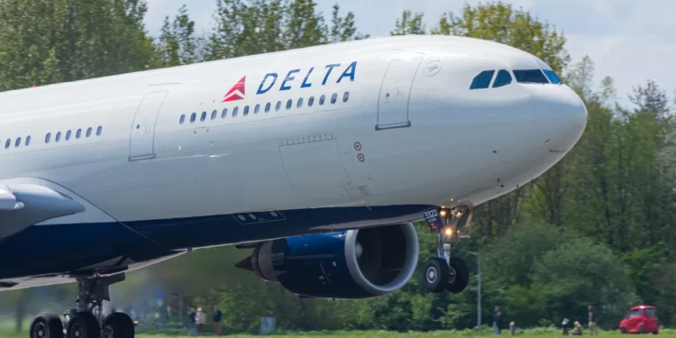 Delta Air Lines quer que IA decida quanto você vai pagar pela passagem aérea; entenda