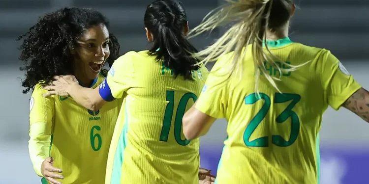 Seleção brasileira vence o Paraguai e garante classificação para semifinal da Copa América feminina