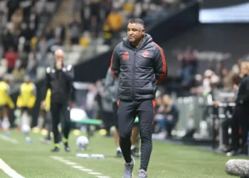 A responsabilidade do resultado é das minhas decisões, diz técnico do Internacional