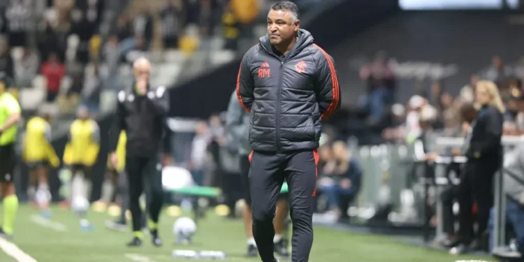 A responsabilidade do resultado é das minhas decisões, diz técnico do Internacional