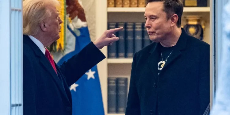 Trump critica lançamento de partido político por Musk