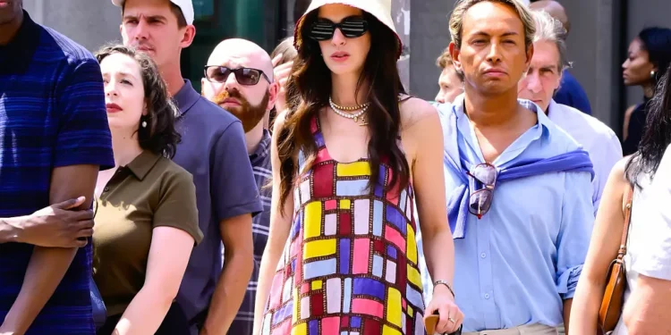 Poderoso e alinhado com a estética atual: o que sabemos do figurino de ‘O Diabo Veste Prada 2’