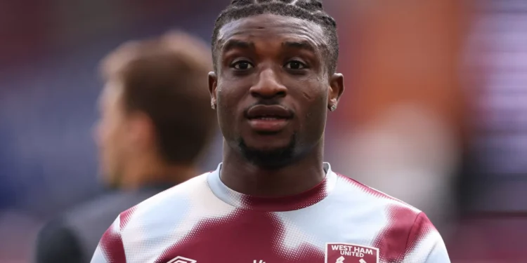 Oficial: Tottenham investe 60 milhões em craque do West Ham