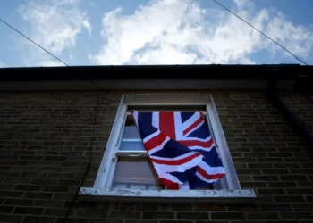 Reino Unido impõe sanções à Rússia por uso de armas químicas