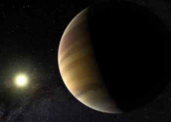 Planeta “fora da caixinha” é descoberto pela união de cientistas profissionais e amadores