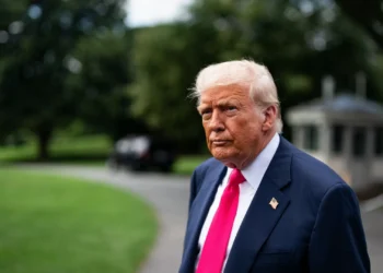 Tribunal de recurso mantém restrições impostas por executivo Trump à AP