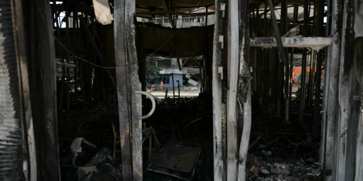 Ataque russo faz cinco mortos e 12 feridos na região de Donetsk