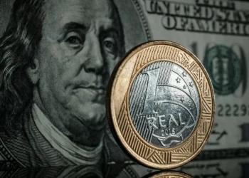 Para onde vai o dólar, após acumular uma queda de 12% neste ano?