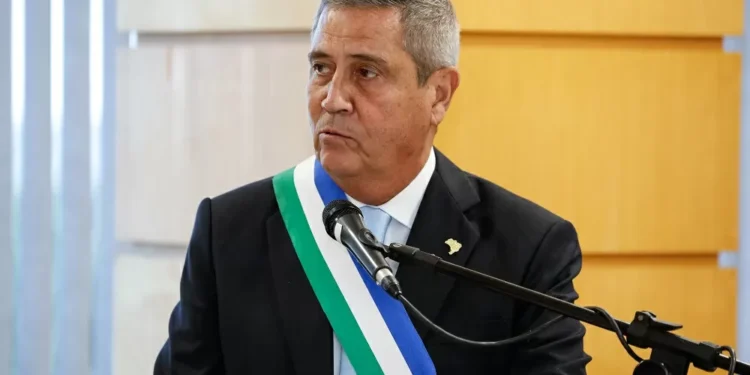 PGR rejeita defesa de Braga Netto, diz que ela é fantasiosa e solicita condenação por tentativa de golpe