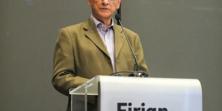 “É preciso diálogo, não retaliação”, diz Firjan sobre tarifaço que pode gerar perda de R$ 830 mi ao RJ