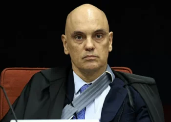 Oposição critica manutenção de IOF e fala em ‘afronta à democracia’