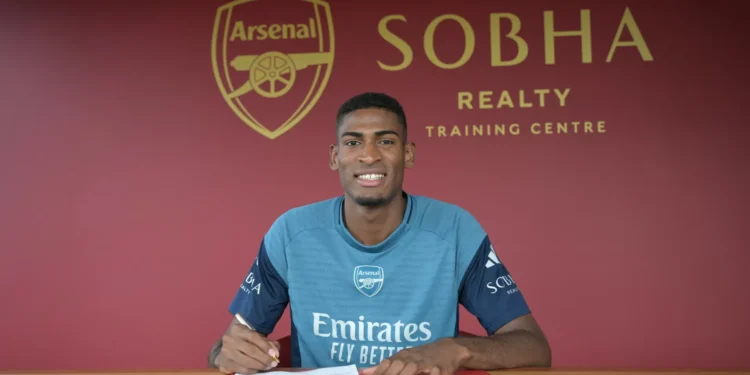 EM DIRETO: Siga os rumores e os negócios do mercado de transferências