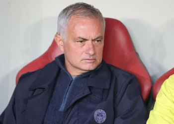 José Mourinho sobre Benfica-Fenerbahçe na Eusébio Cup: “É a Taça do Rei”