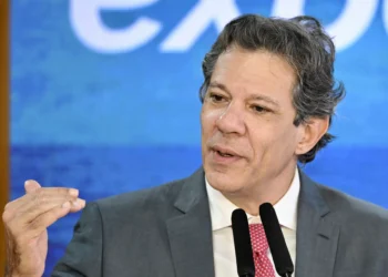 Privatizar o Pix está completamente fora de cogitação, diz Haddad