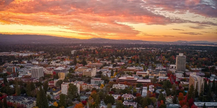 Vizinhos de Zuckerberg não estão contentes com CEO da Meta; entenda