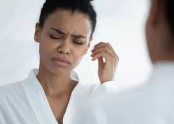 8 hábitos comuns que trazem riscos à saúde