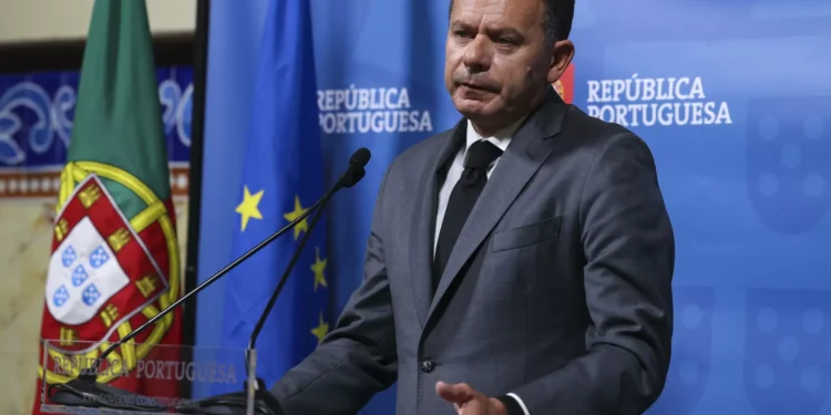 Fogos. Governo quer apoiar recuperação de casas a 100% até 250 mil euros