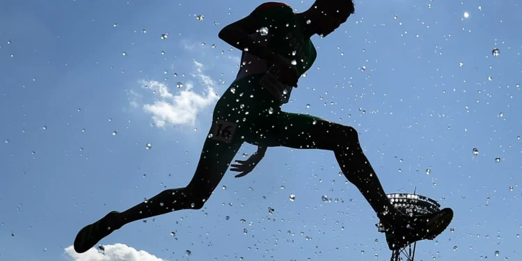 Etson Barros bate recorde nacional dos 3.000 metros obstáculos