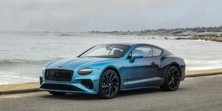 Esta nova decoração da Bentley impressiona. Implicou 56 horas de trabalho