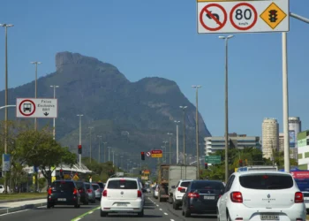 ‘Elon Musk do Brasil’ lança os seus primeiros carros em 2026