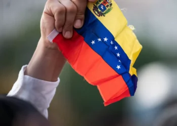 Oposição venezuelana exige liberdade para jornalista preso há um ano