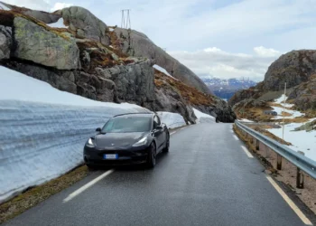 Noruega contraria quebras e é ‘bastião’ da Tesla na Europa