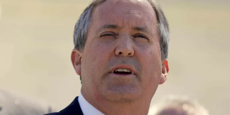 Procurador do Texas pede ao supremo expulsão de 13 congressistas democratas