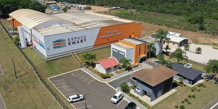 Espaço Smart quer popularizar casa sem tijolos para atingir R$ 700 milhões