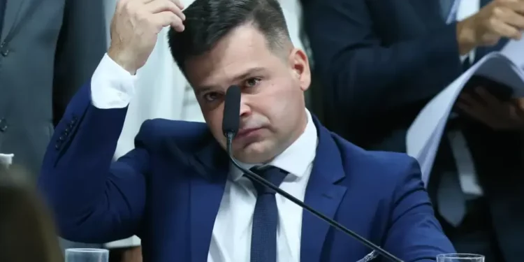 Silvinei é condenado a pagar R$ 546 mil por fazer campanha para Bolsonaro