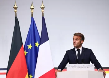 Macron chama Putin de ‘predador’ e diz que próximos dias de negociações sobre a Ucrânia serão decisivos