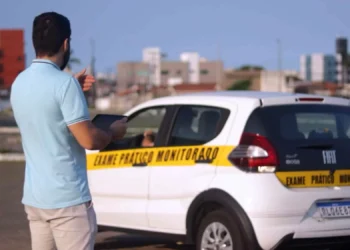 Seu Direito Digital: que história é essa de CNH sem autoescola?