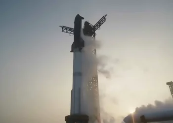 SpaceX adia 10º lançamento do megafoguete Starship