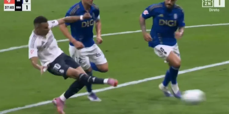 Eis o golo polémico de Kylian Mbappé que promete dar que falar em Espanha