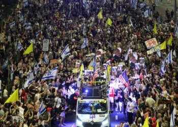 Milhares protestam em Telavive e outras cidades por fim da guerra em Gaza