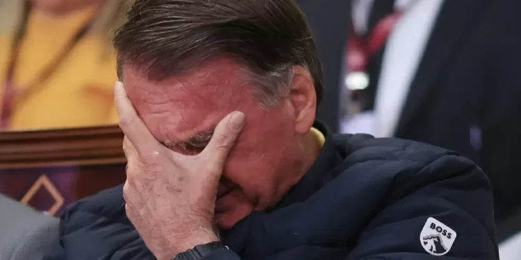 Bolsonaro decide não comparecer ao julgamento no STF